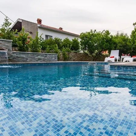 アパート In Okrug Gornji With Pool, Terrace, Ac, Wifi, Washing Machine 3436-5